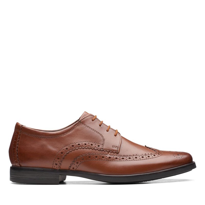 Men's Clarks Howard Wing Brogues Dark Brown | 10620808