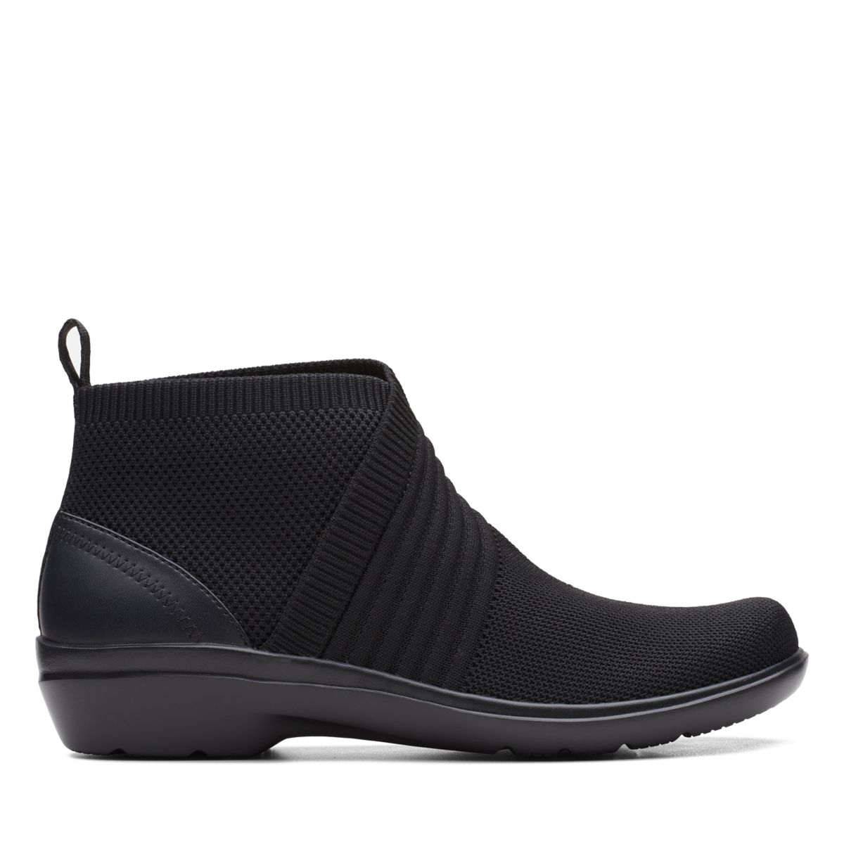 Women's Clarks Sashlyn Mid Ankle Boots Black | 65190083